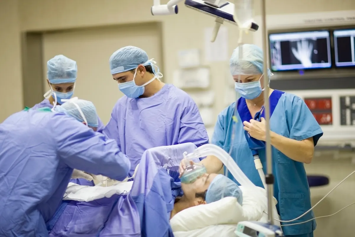 Heart Surgery with Sanitas