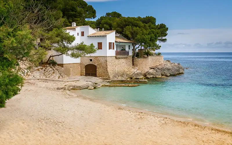 House for sale on the beach in Mallorca